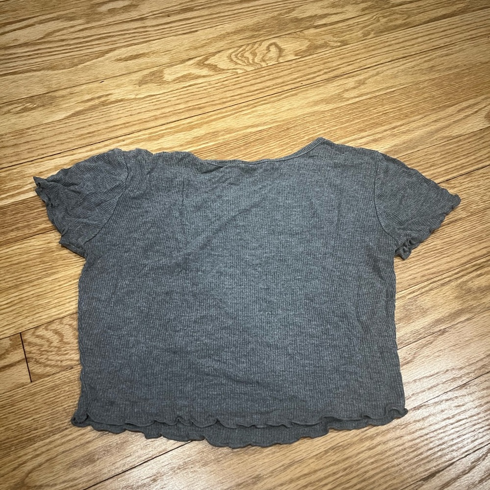 Gray Ribbed Cropped Top - Picture 2 of 3